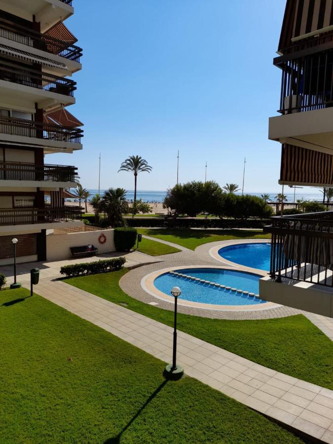 Manila Solo Familias Serviplaya Gandía Εξωτερικό φωτογραφία