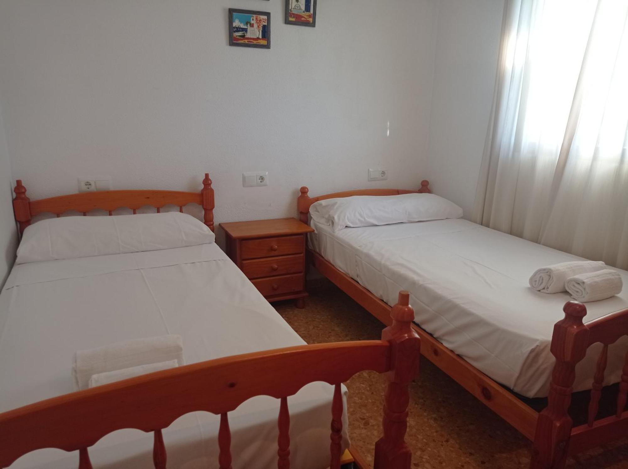 Manila Solo Familias Serviplaya Gandía Εξωτερικό φωτογραφία