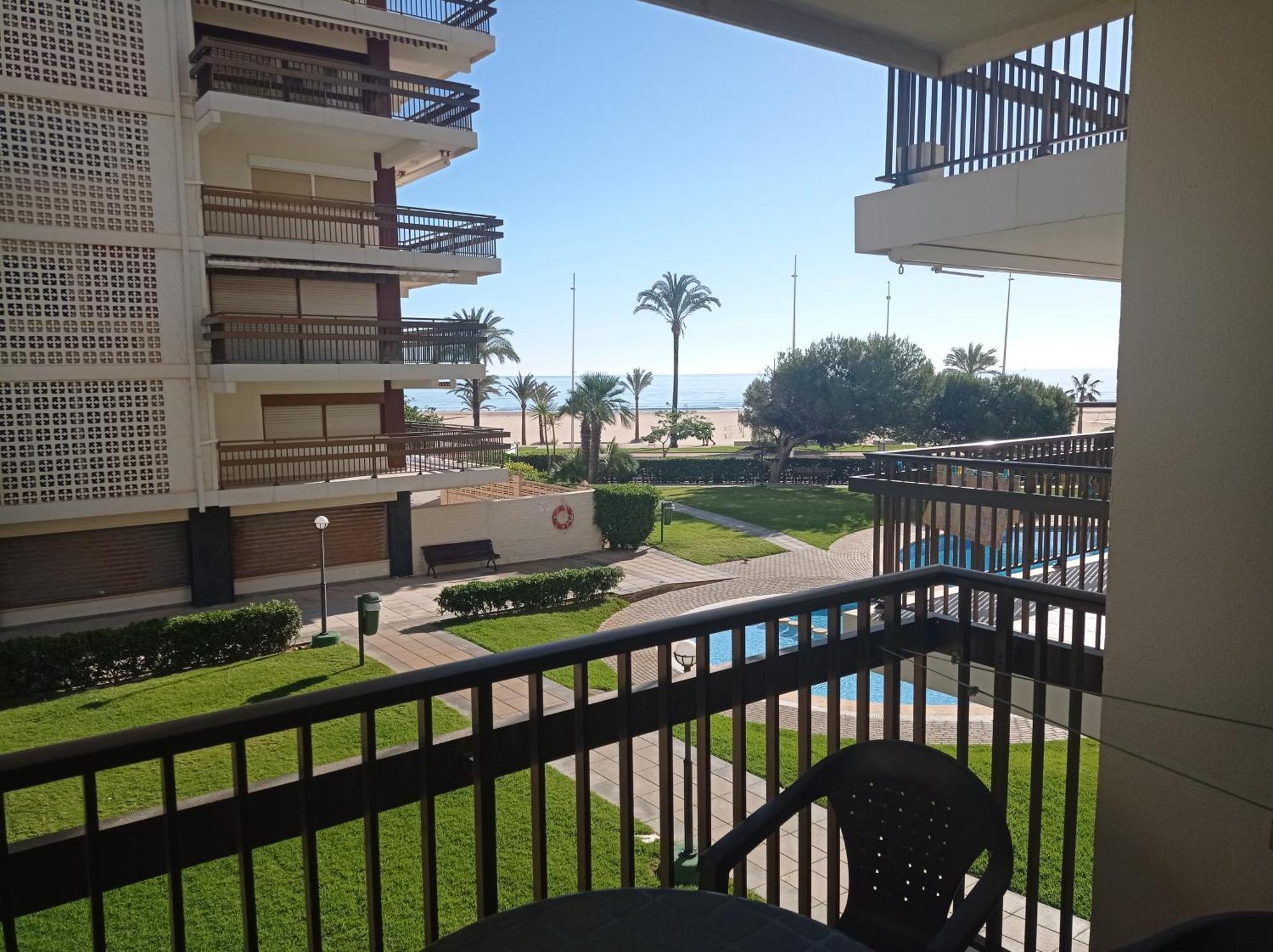 Manila Solo Familias Serviplaya Gandía Εξωτερικό φωτογραφία