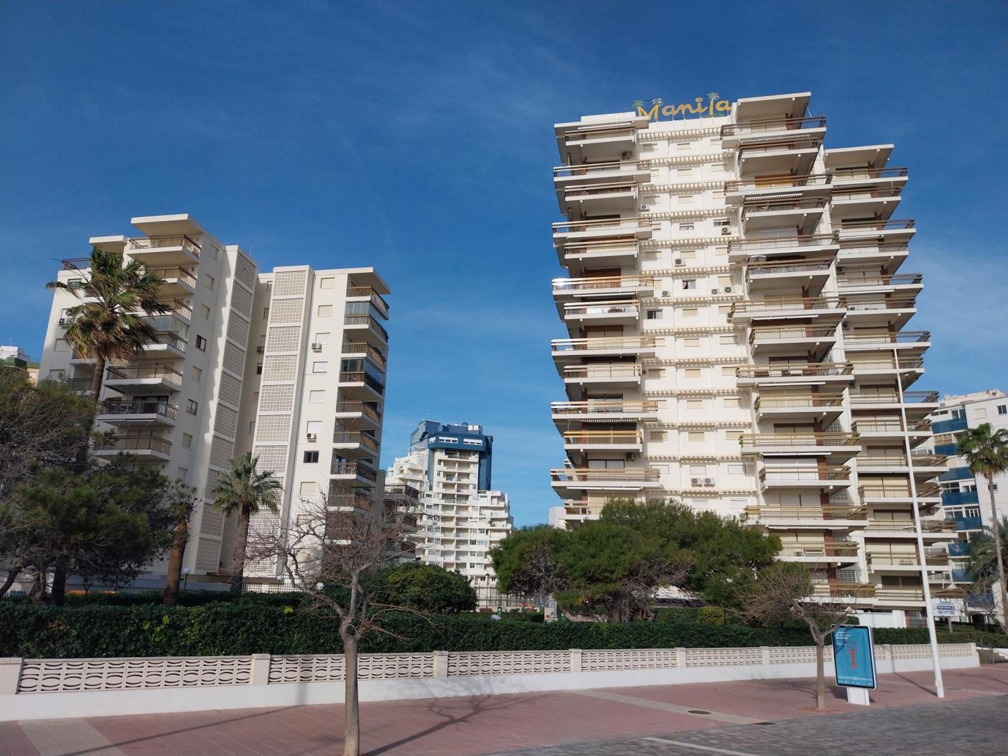 Manila Solo Familias Serviplaya Gandía Εξωτερικό φωτογραφία