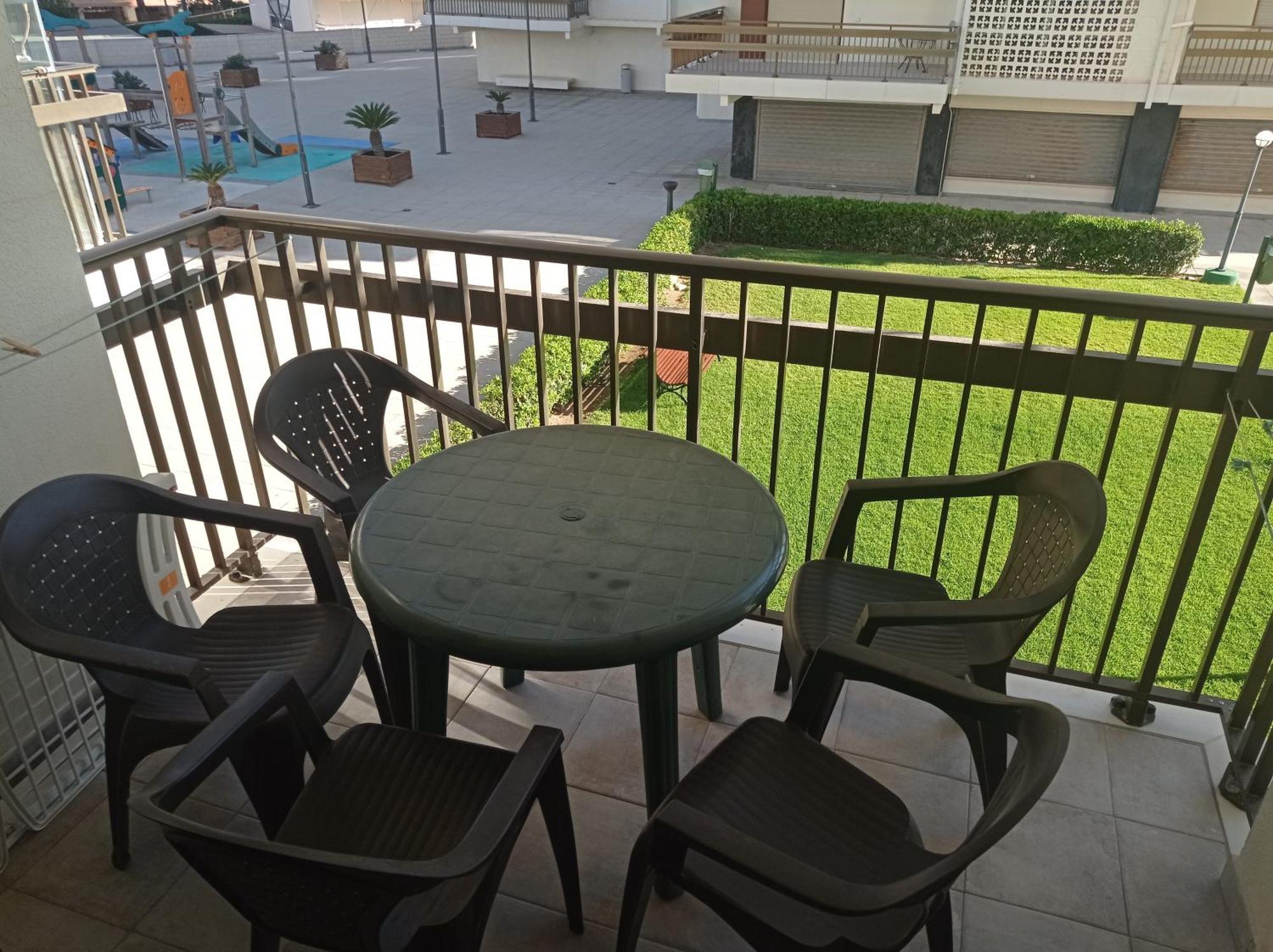 Manila Solo Familias Serviplaya Gandía Εξωτερικό φωτογραφία