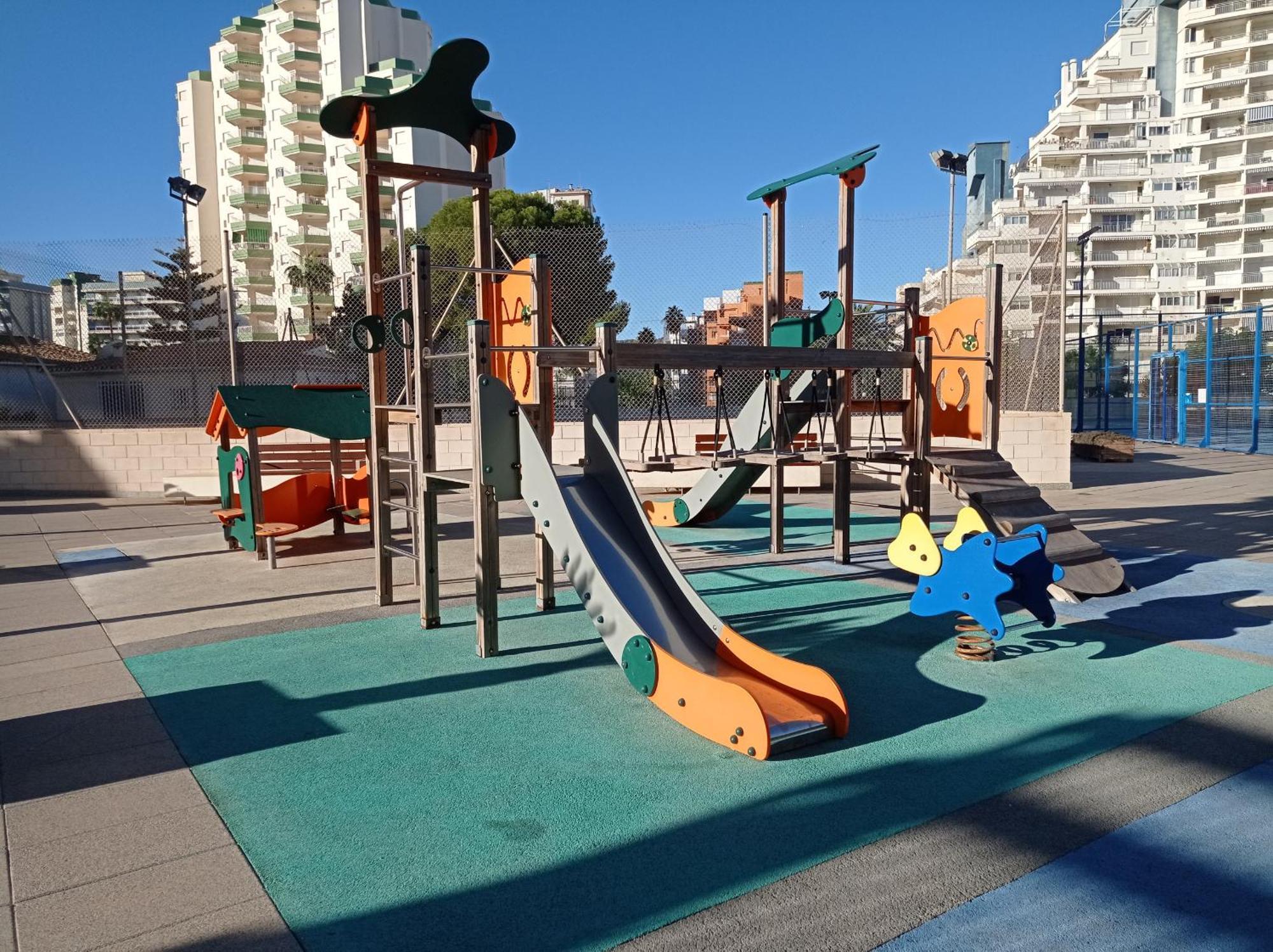 Manila Solo Familias Serviplaya Gandía Εξωτερικό φωτογραφία