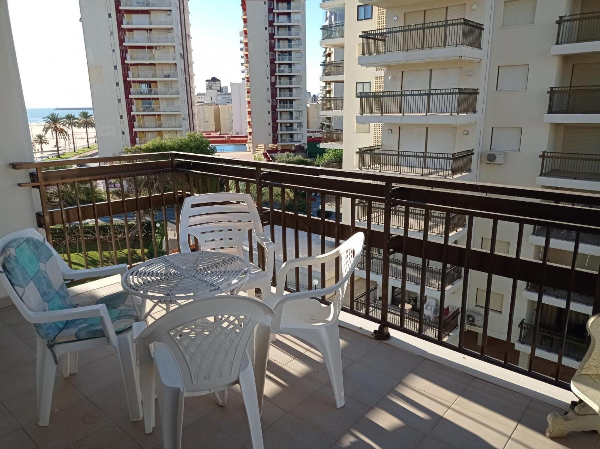 Manila Solo Familias Serviplaya Gandía Εξωτερικό φωτογραφία
