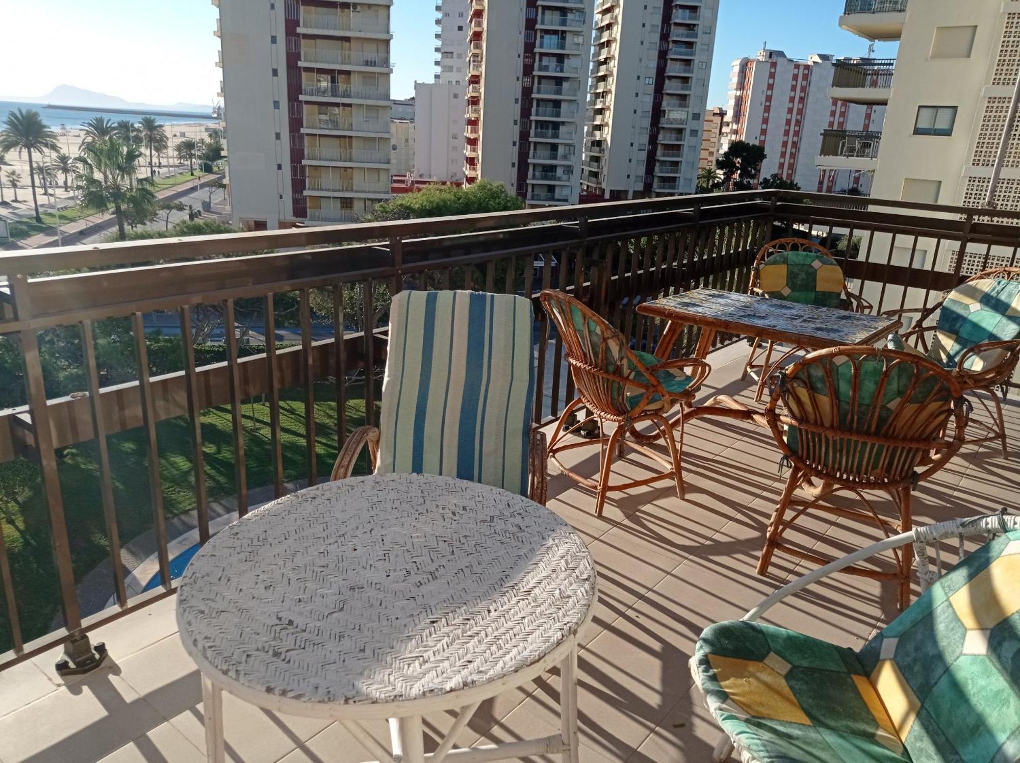 Manila Solo Familias Serviplaya Gandía Εξωτερικό φωτογραφία